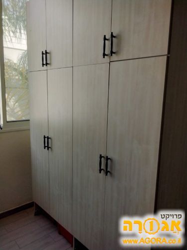 ארון 4 דלתות