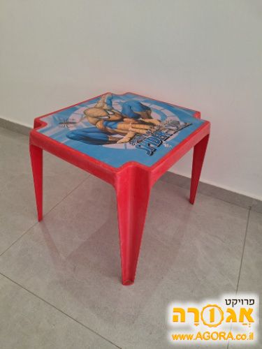 שולחן פלסטיק לילדים