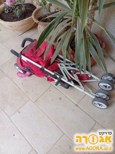 עגלת טיולון