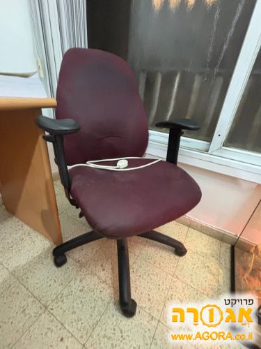 כיסא מחשב אדום