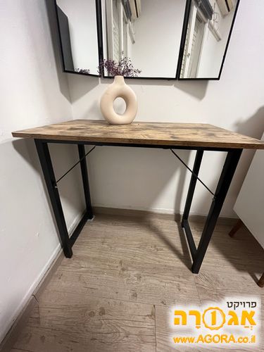 שולחן