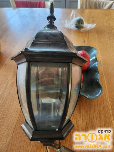 תאורת חצר