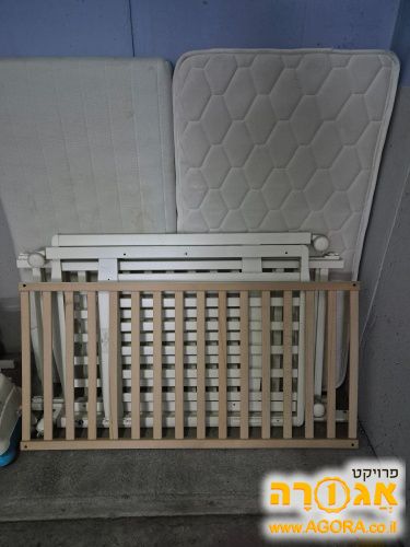 מיטת תינוק
