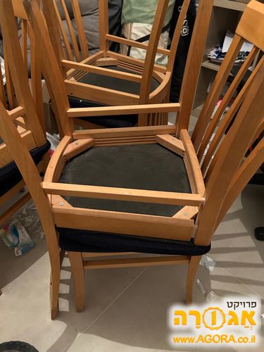 כסאות לפינת אוכל