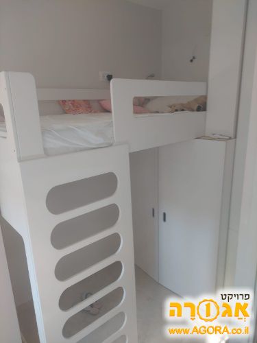 חדר ילדים חדש מנגר למסירה קומפלט