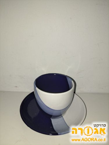 סט כוסות וצלחות קפה