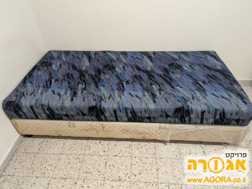 מיטת יחיד