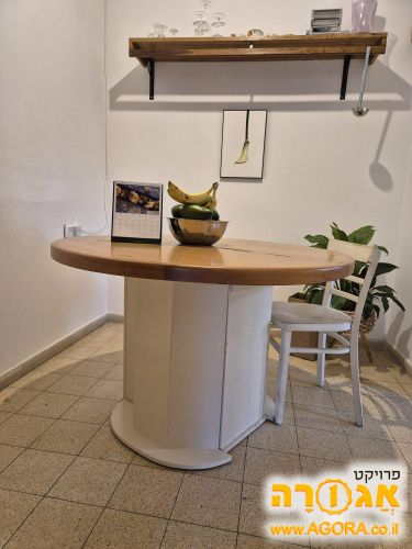 שולחן עגול נפתח