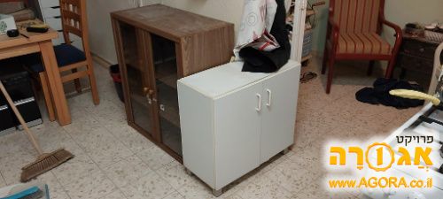 שתי שידות