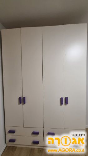 ארון ילדים 4 דלתות של חברת עצמלא