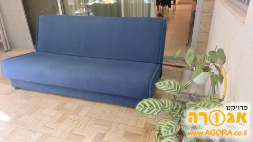 ספה נפתחת עם ארגז מצעים בכפר סבא