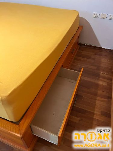 מזרון ומיטה מעץ מלא 200*200