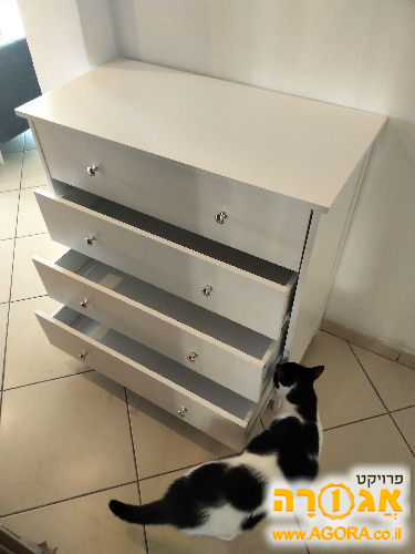 ארון שידות מגירות לבן חמוד