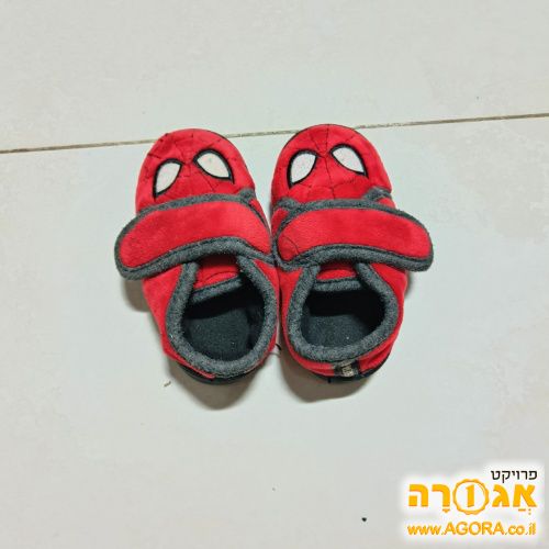 נעלי בית לתינוק