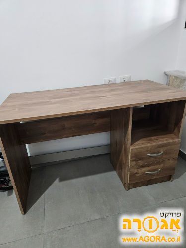 ספריה עם מגירות במצב מעולה