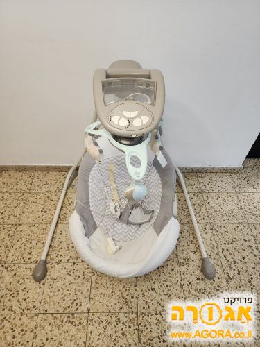 נדנדה לתינוק