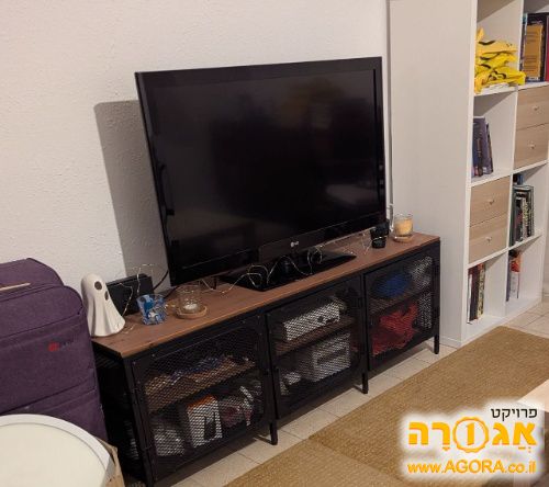 טלוויזית LG 42 אינץ'