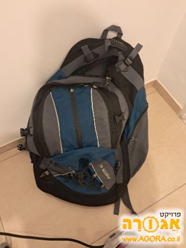 תיק טיולים של חיילים