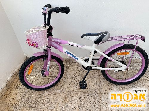 אופניים ורודות יפות לילדים