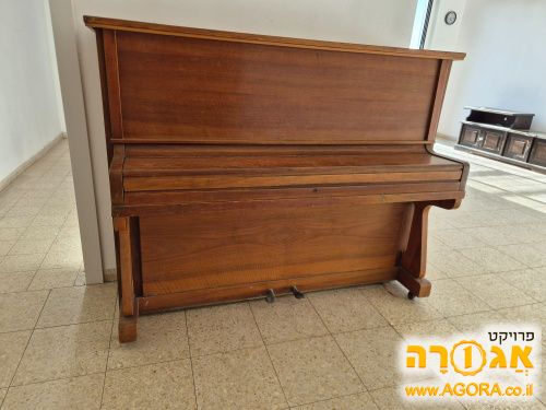 פסנתר Gors & Kallmann