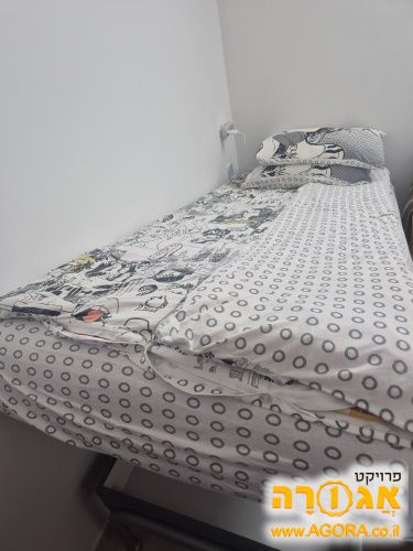 מיטת יחיד
