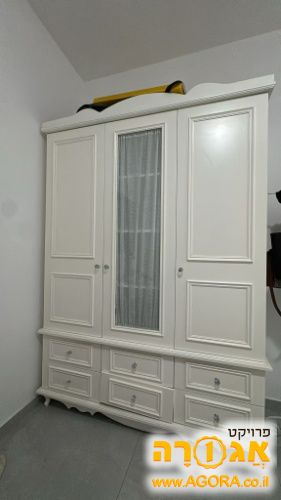 ארון לחדר ילדים