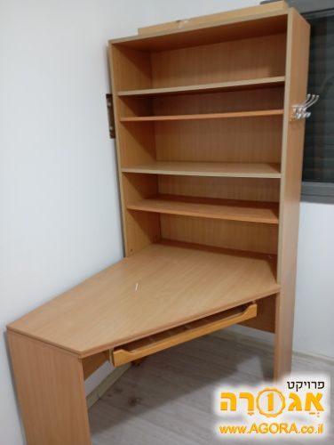 שולחן כתיבה