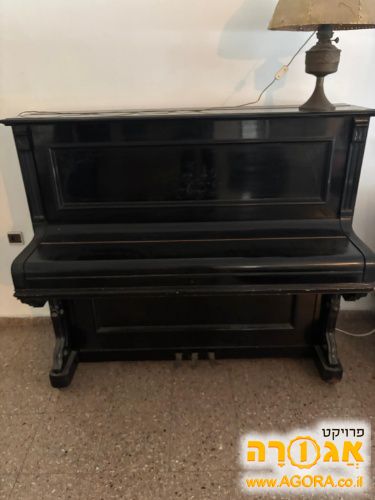 פסנתר וינטג'
