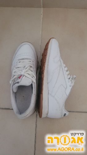 נעלי ספורט כחדשות של ריבוק לנשים מידה 40