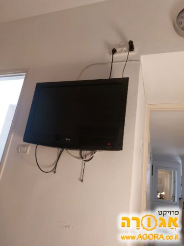 טלויזיה LG (לא חכמה)