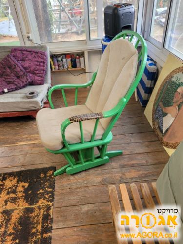 כסא הנקה