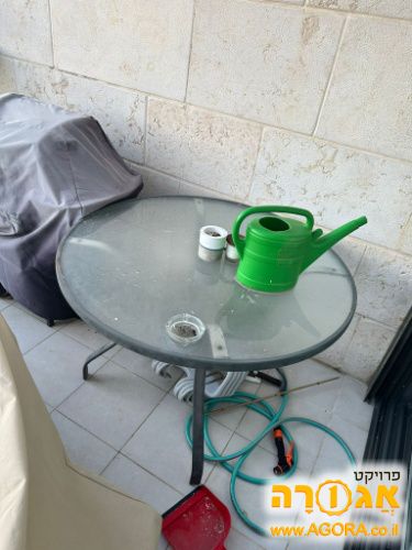 שולחן חוץ