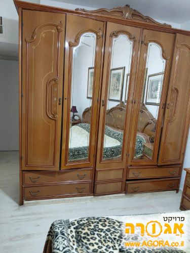 ארון
