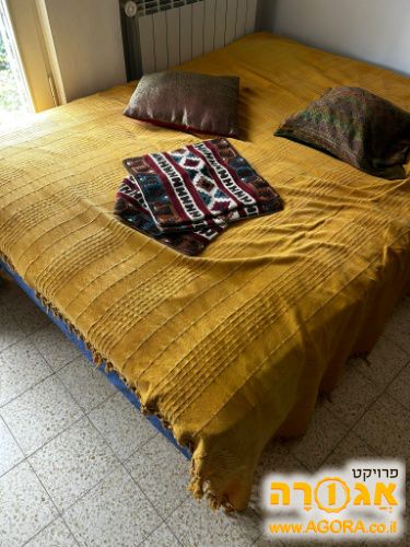מיטה זוגית