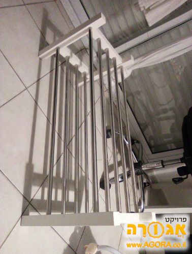 מעמד לנעלים של איקאה