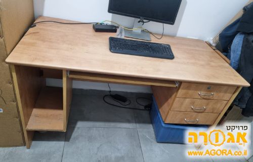 שולחן כתיבה שולחן עבודה