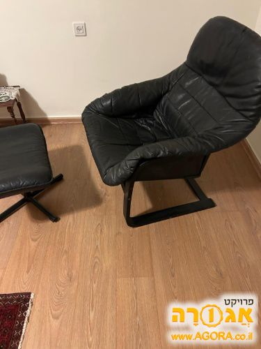 כורסת עור