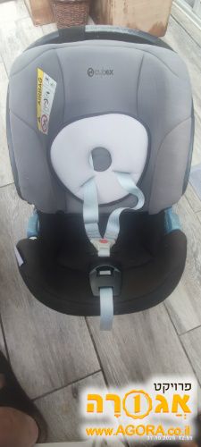 כסא בטיחות ובסיס לרכב Cybex