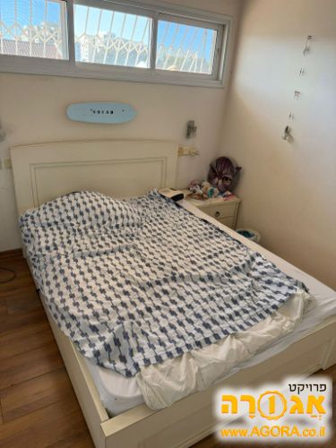מיטה זוגית