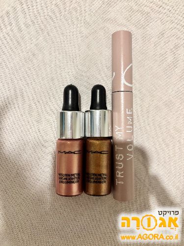 מוצר של Mac cosmetic