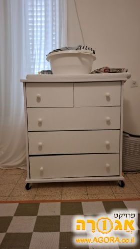שידת החתלה