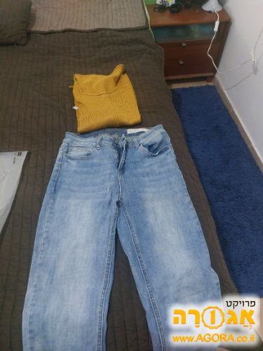 חולצה m-l + ג'ינס 40