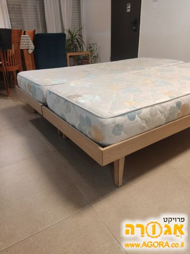 מיטה זוגית יהודית (כולל מזרנים)