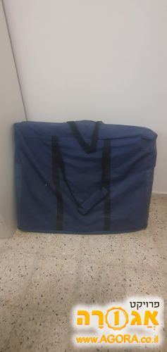 מיטת עיסוי מתקפלת