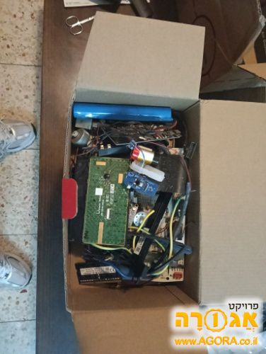 כל מיני אלקטרוניקה ישנה ותקולה
