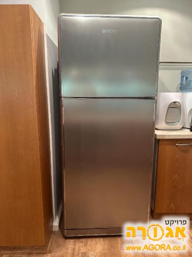 מקרר AMCOR