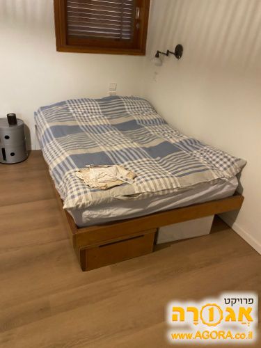 מיטה זוגית