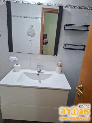 ארון אמבטיה