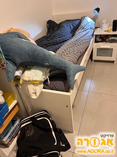 מיטת יחיד פלוס מיטת חברת ומגירות אחסון