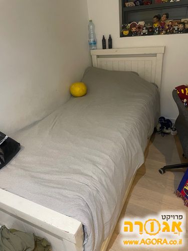 מיטת חבר עם 2 מזרונים ו2 מגירות איחסון